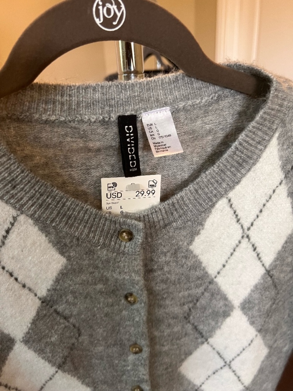 Grey White Diamond Pattern Knit Button-Up Sweater – Size Large – New with Tags - Picture 2 of 3